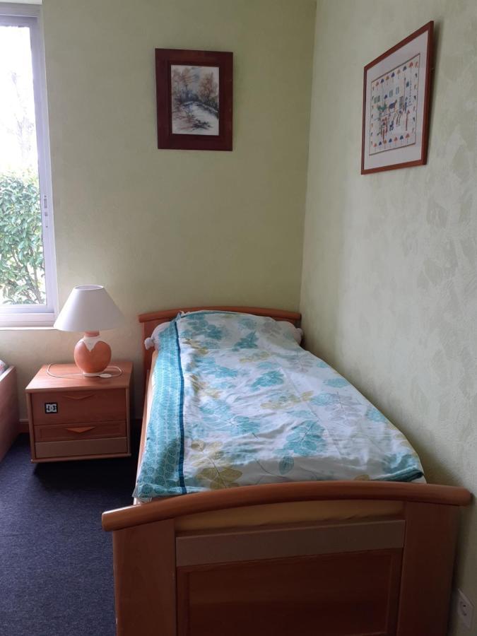 Gite 32 Rue Du Huit Mai Freneuse  Buitenkant foto