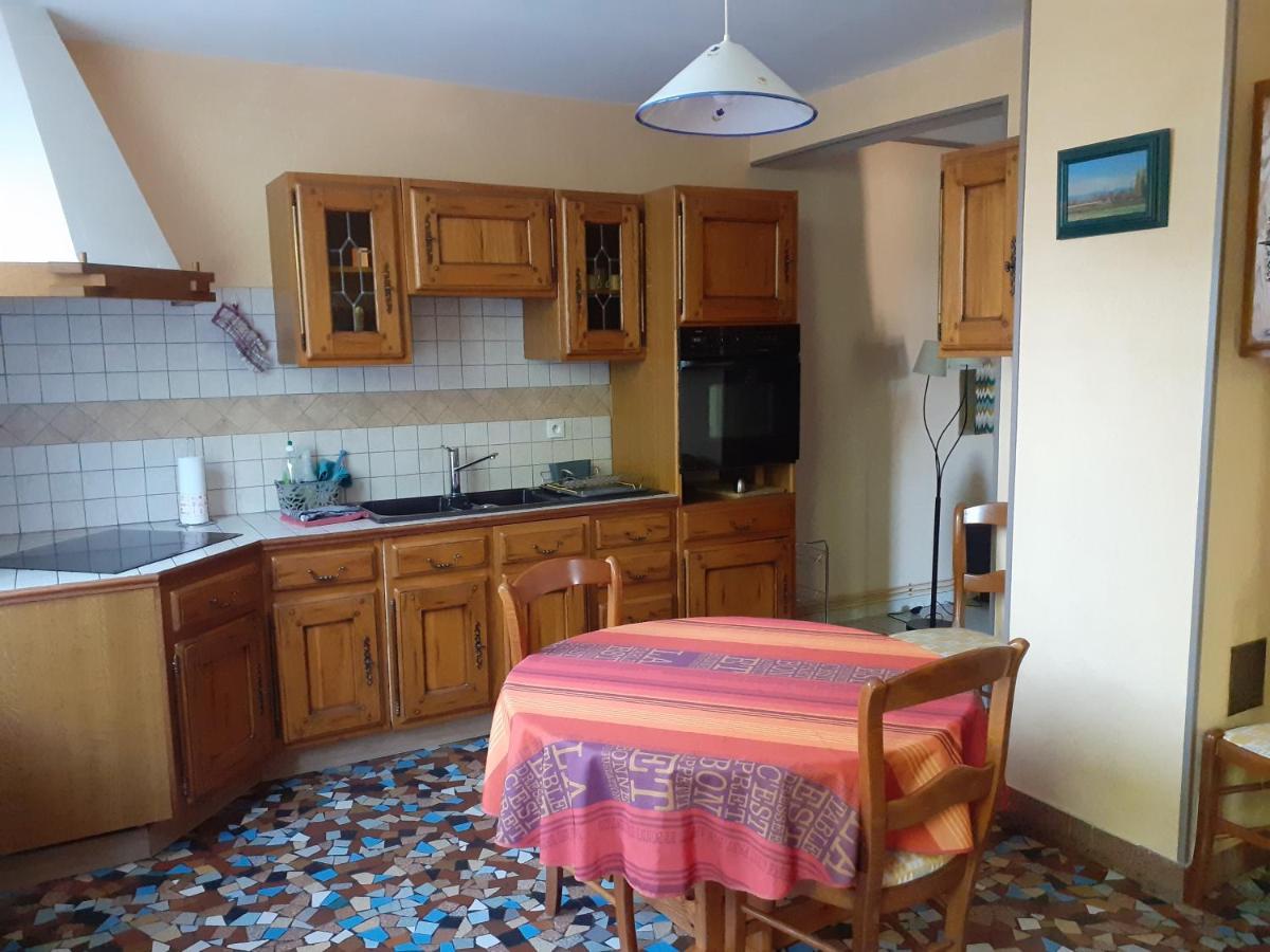 Gite 32 Rue Du Huit Mai Freneuse  Buitenkant foto